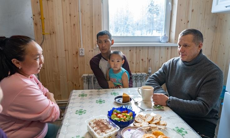 Юрий Трутнев: благоустройство якутского села Бясь-Кюёль продолжится
